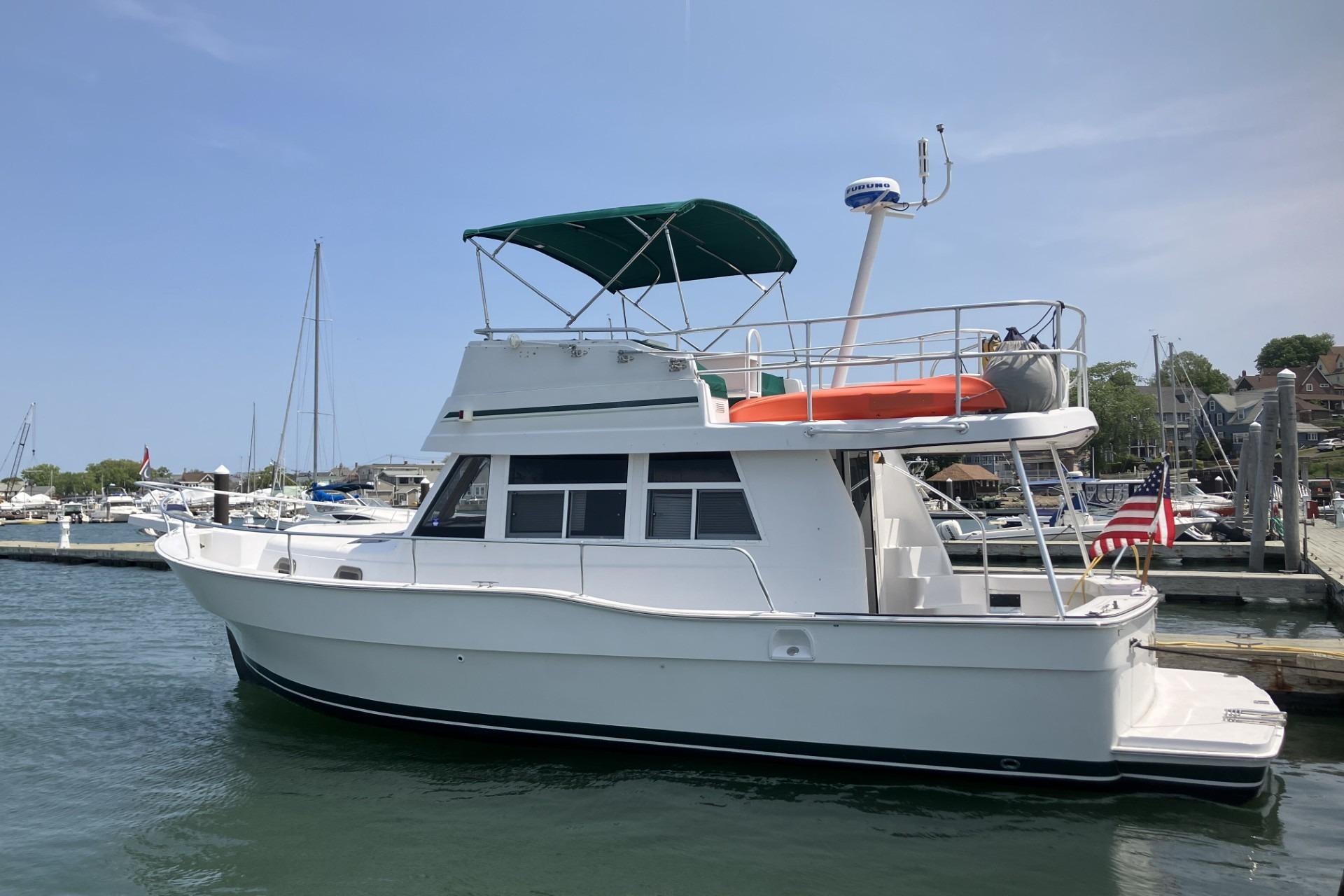 1999 Mainship 350 Trawler for sale in Winthrop, Massachusetts