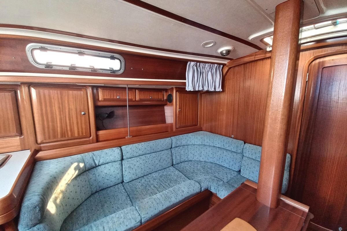 1999 Bavaria 38 Ocean