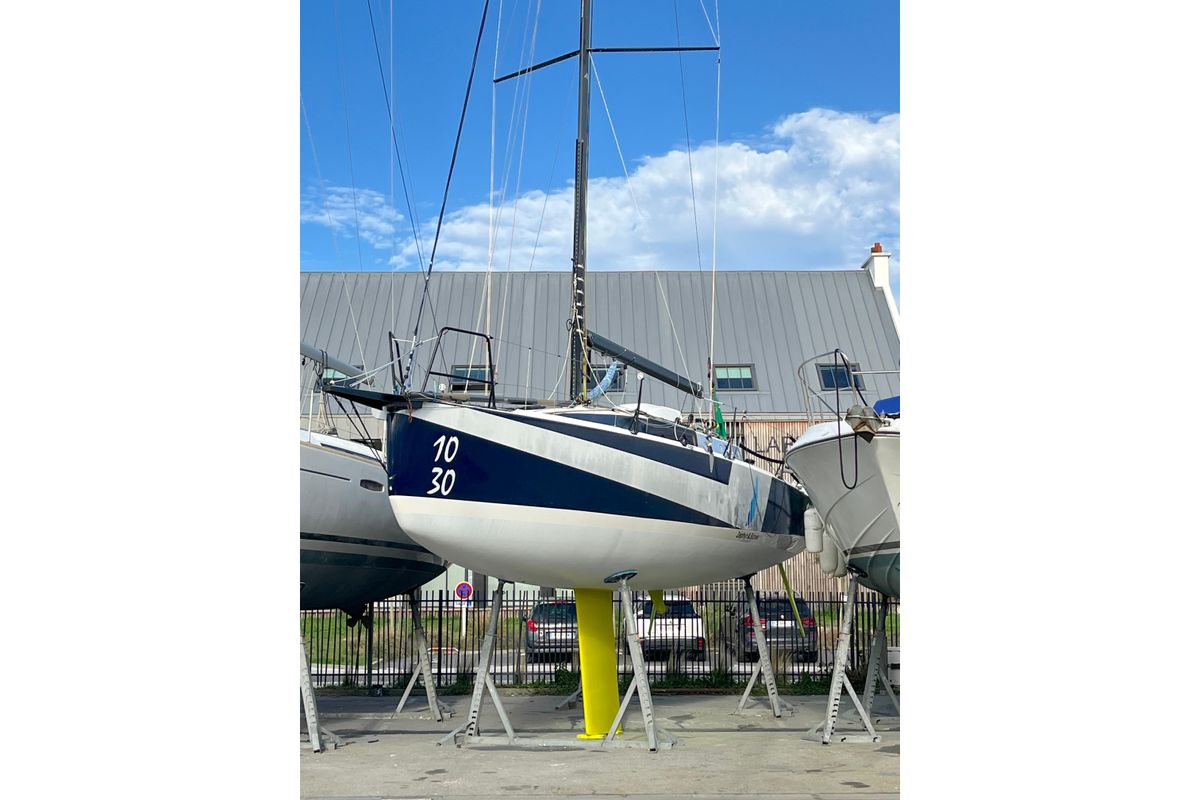 2019 JPK 1030