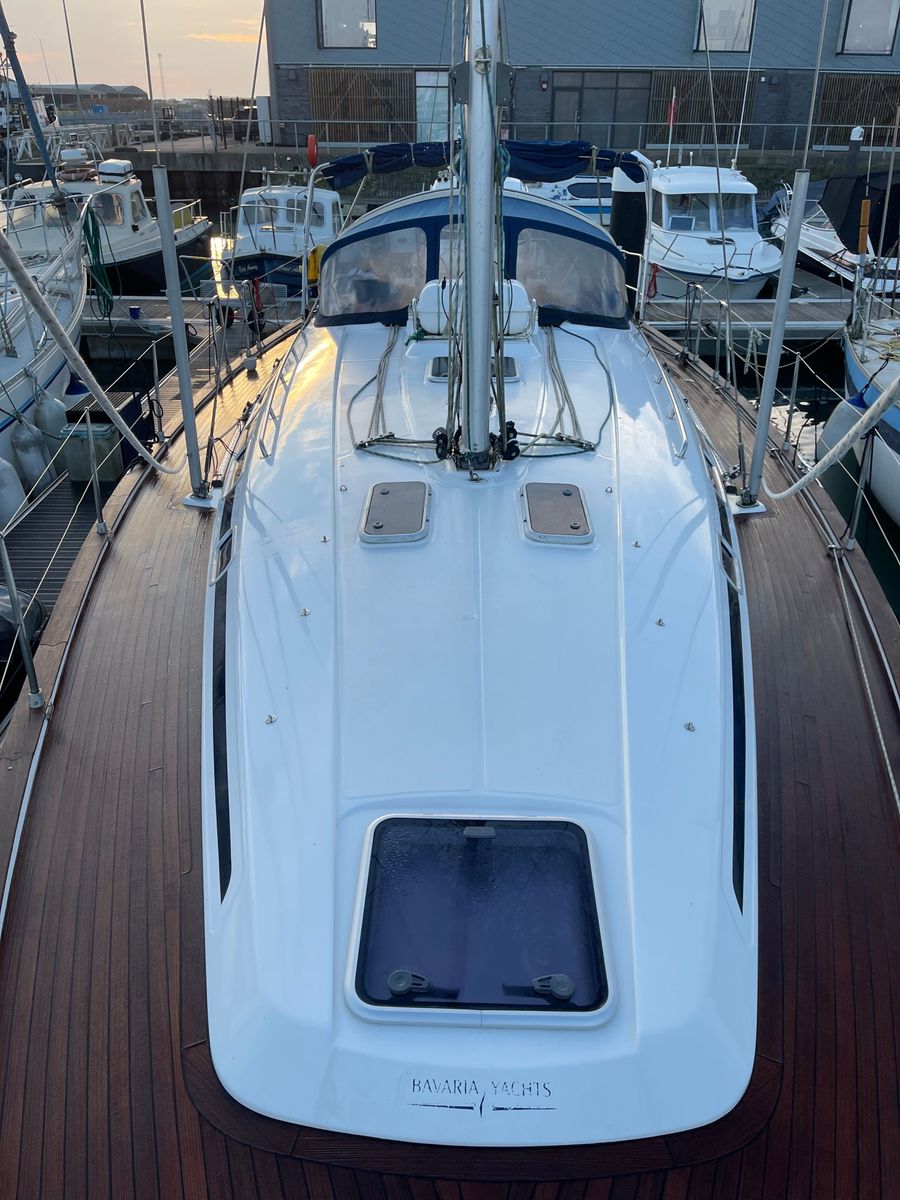 2003 Bavaria 44