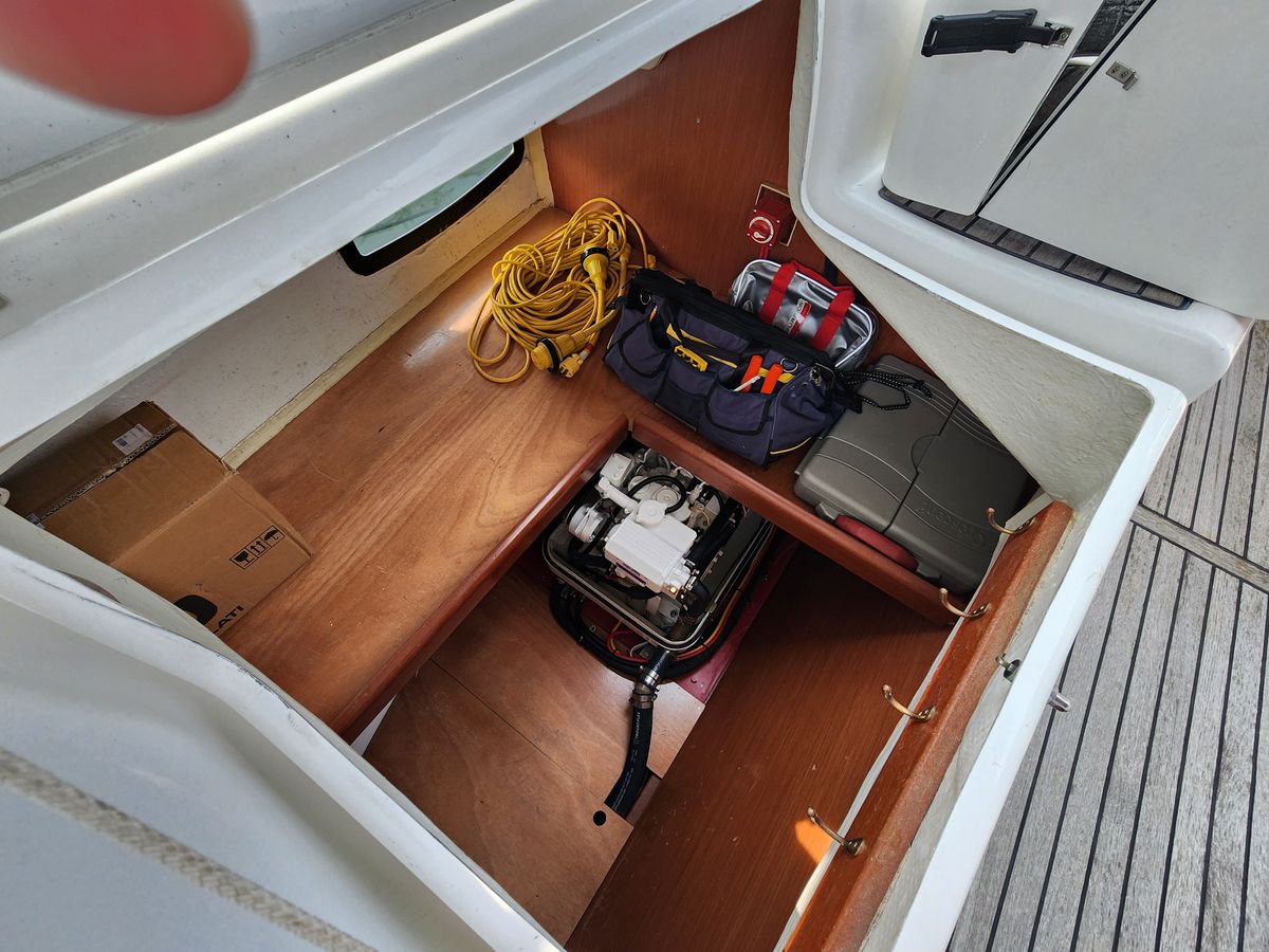 2008 Beneteau 43