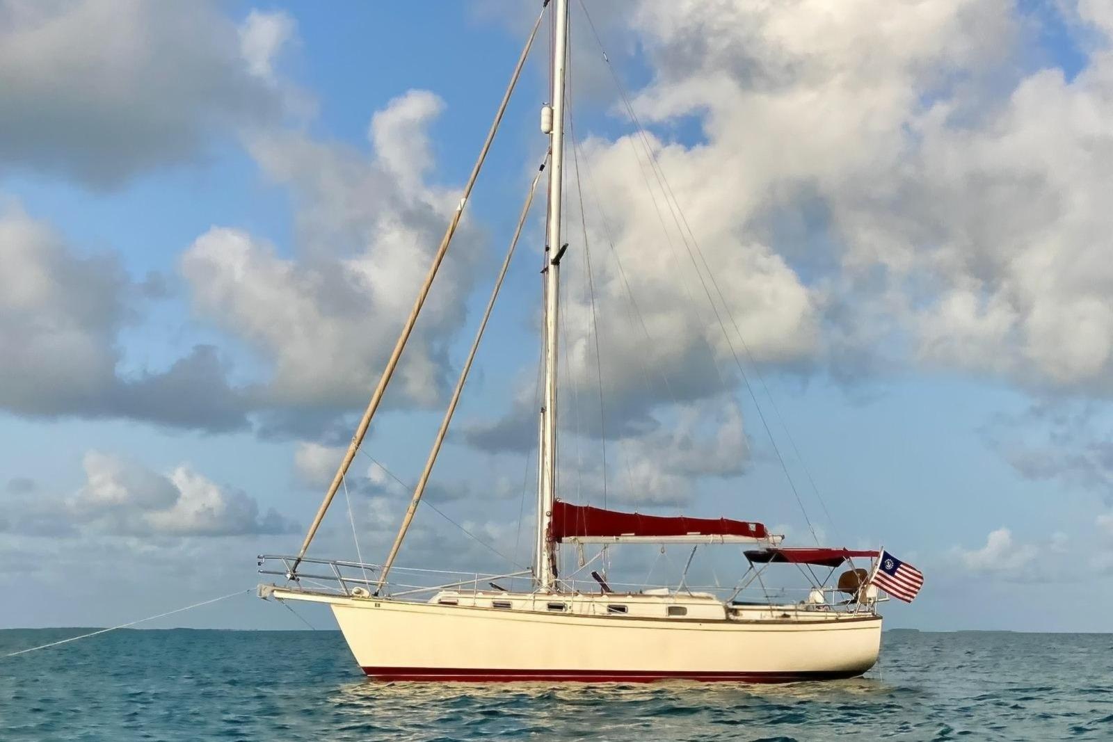 1988 Island Packet 38 Boats