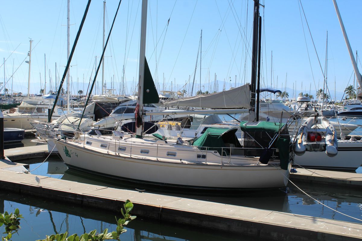 1994 Island Packet 40