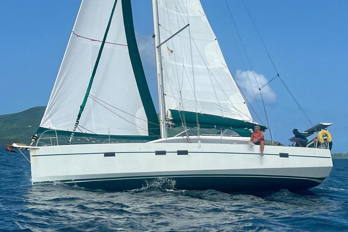 2012 RM Yachts RM 1260