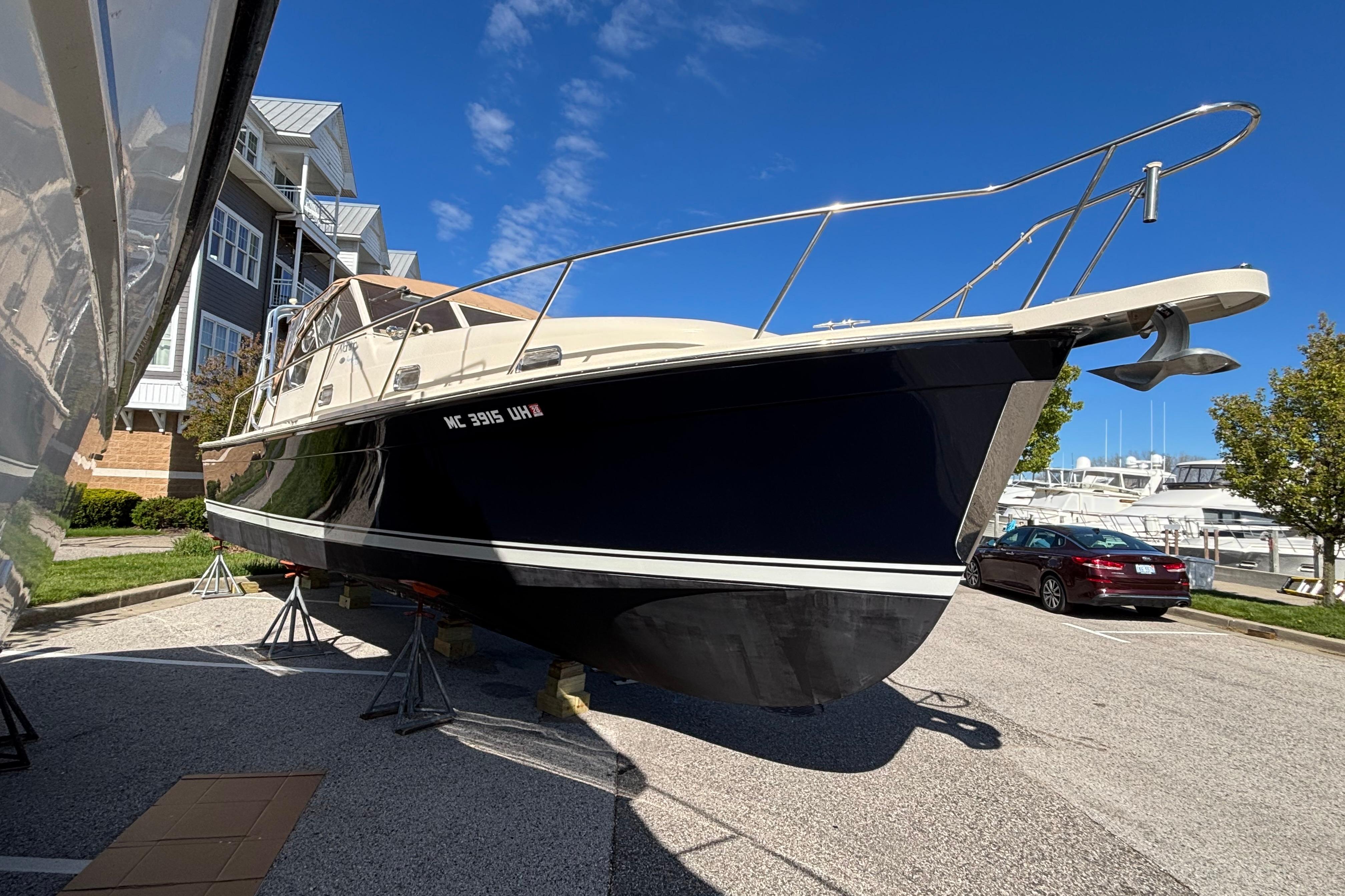 2006 Mainship Pilot 34 Sedan for sale in Spring Lake, Michigan