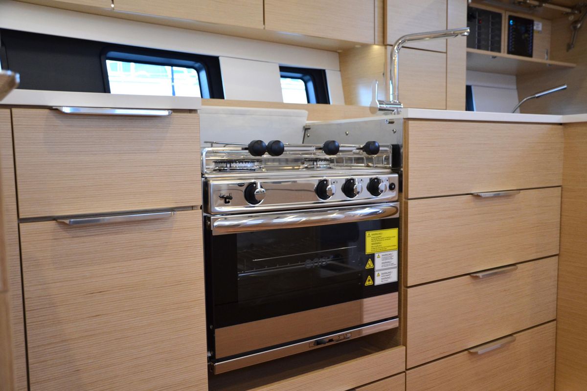 2025 Hanse 460