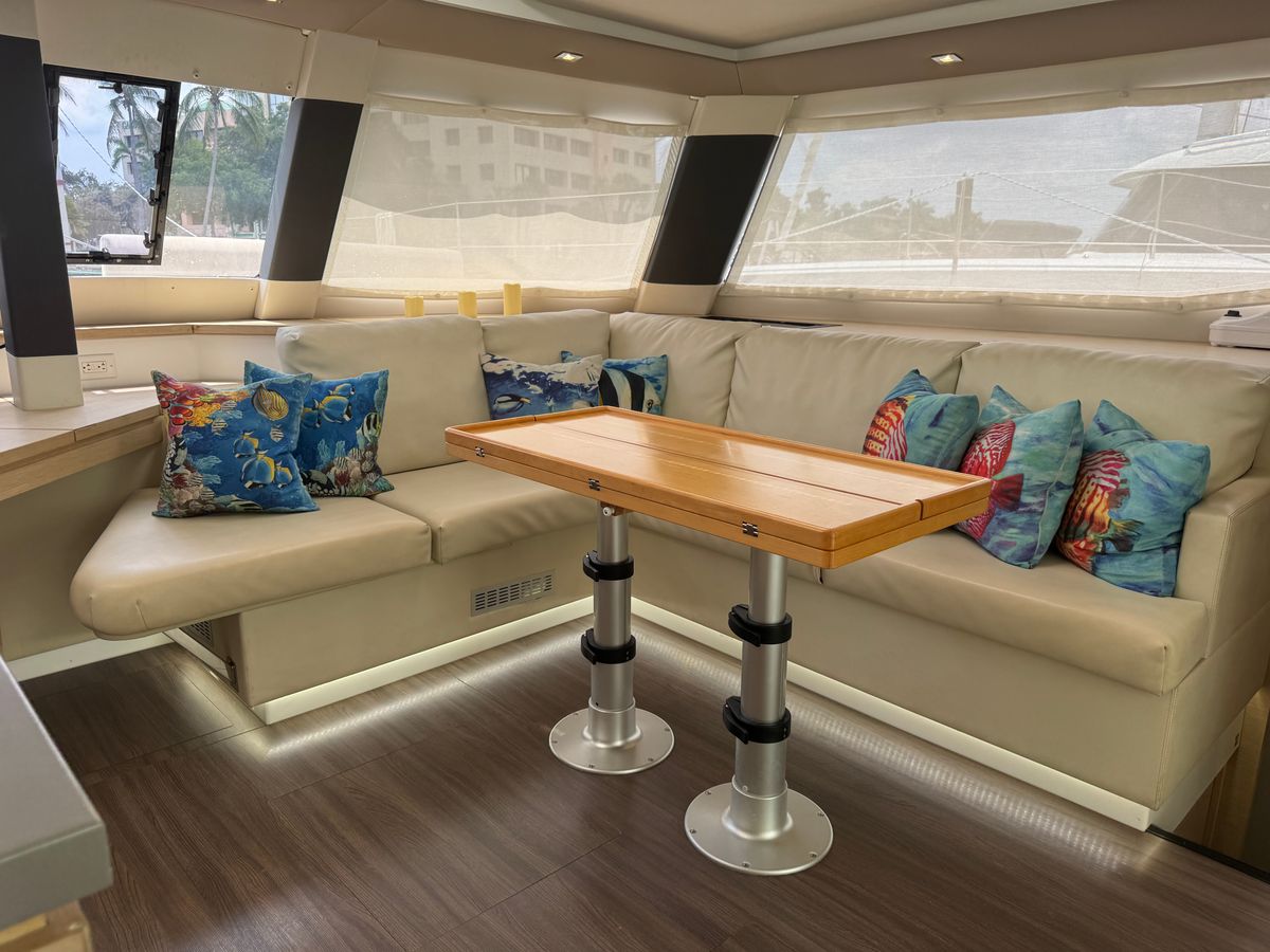 2019 Fountaine Pajot SABA 50