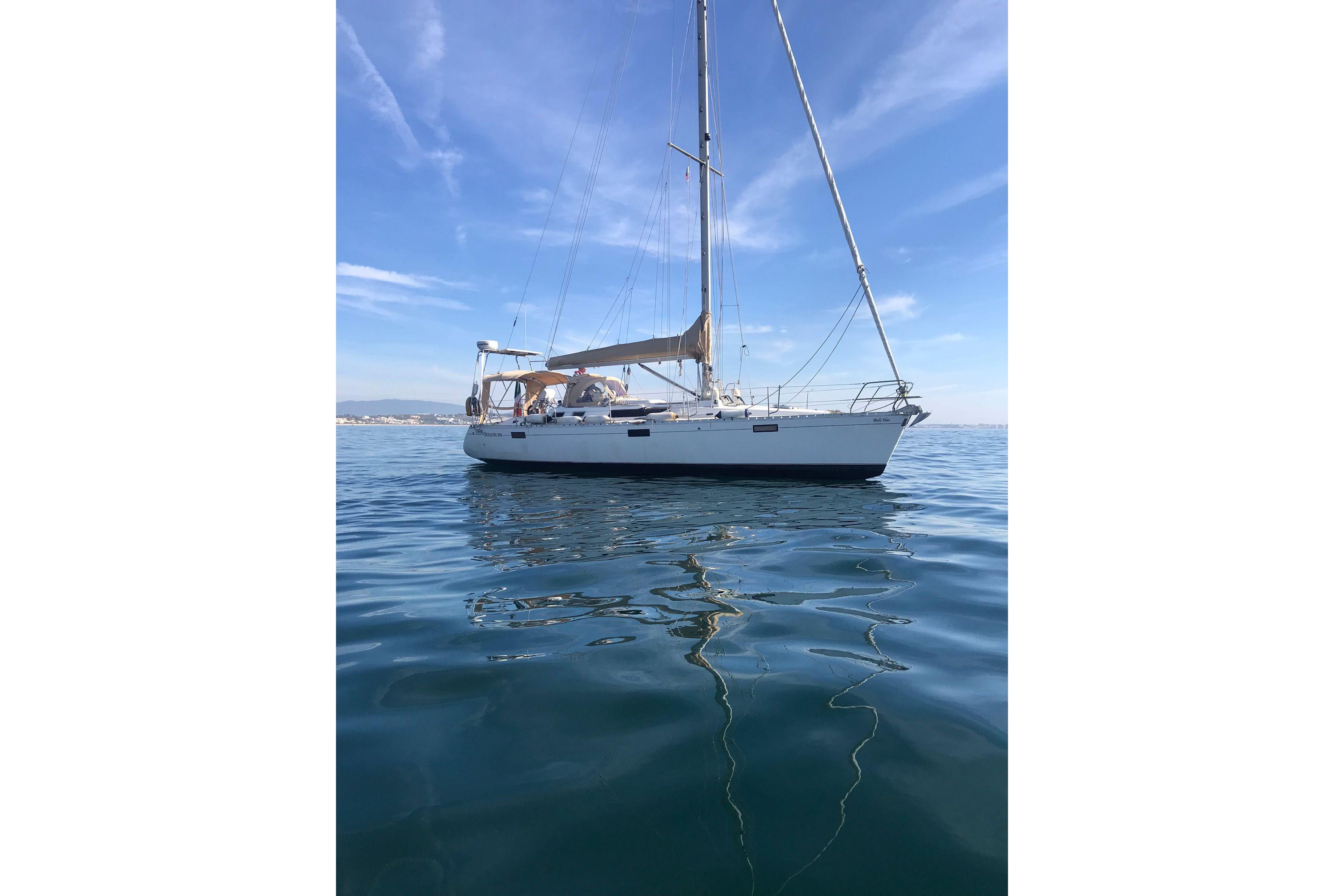 1988 Beneteau Oceanis 390 for sale in Lagos, Portugal
