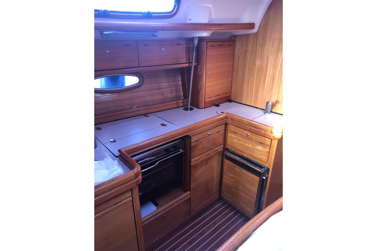 2007 Bavaria 42 Cruiser