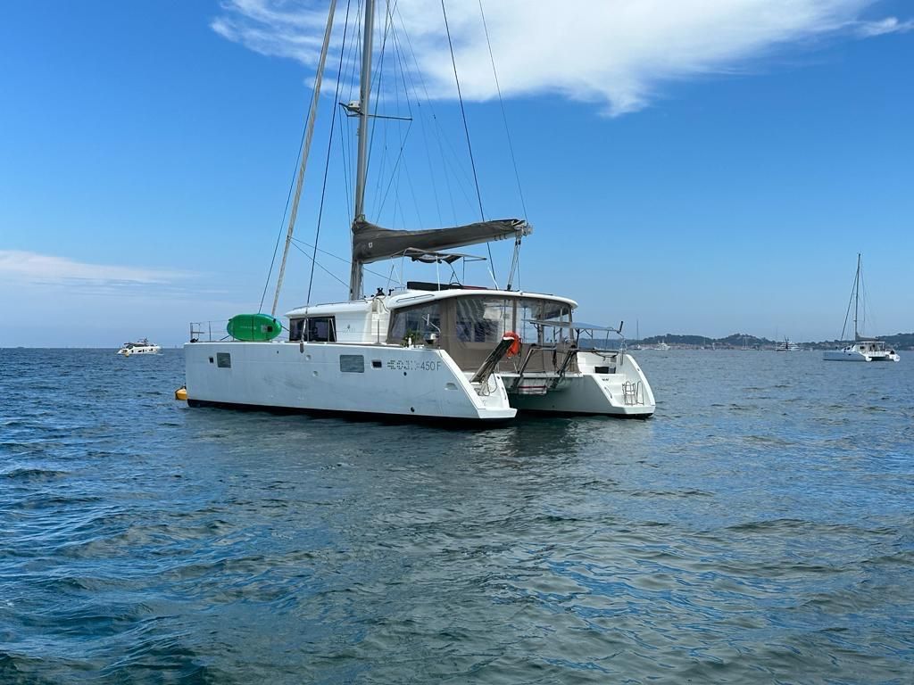 2016 Lagoon 450 F