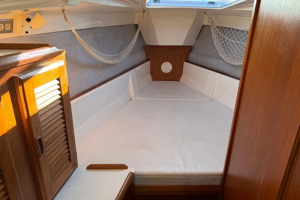 1987 Marlow-Hunter Legend 40-1