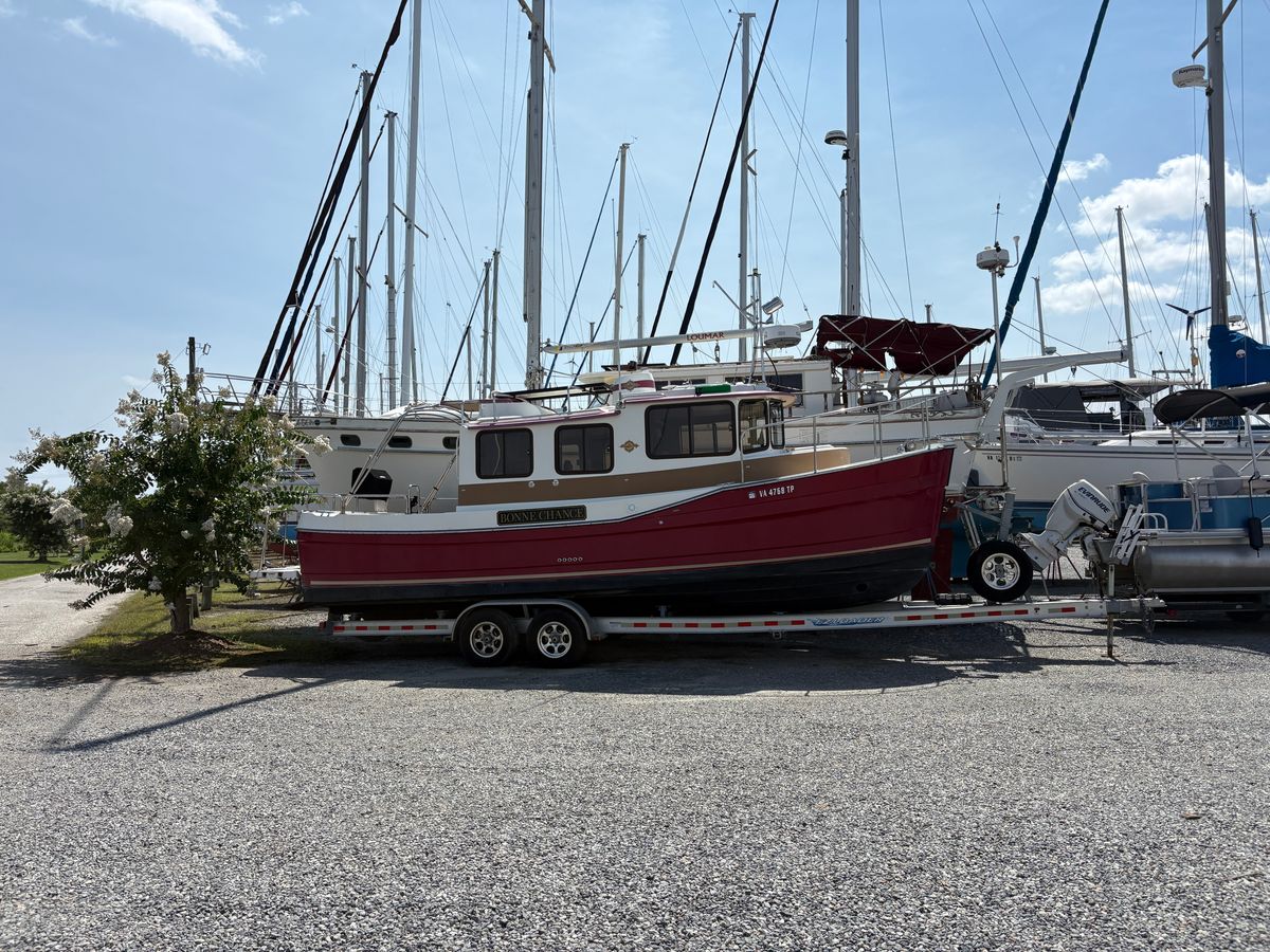 2012 Ranger Tugs R-27