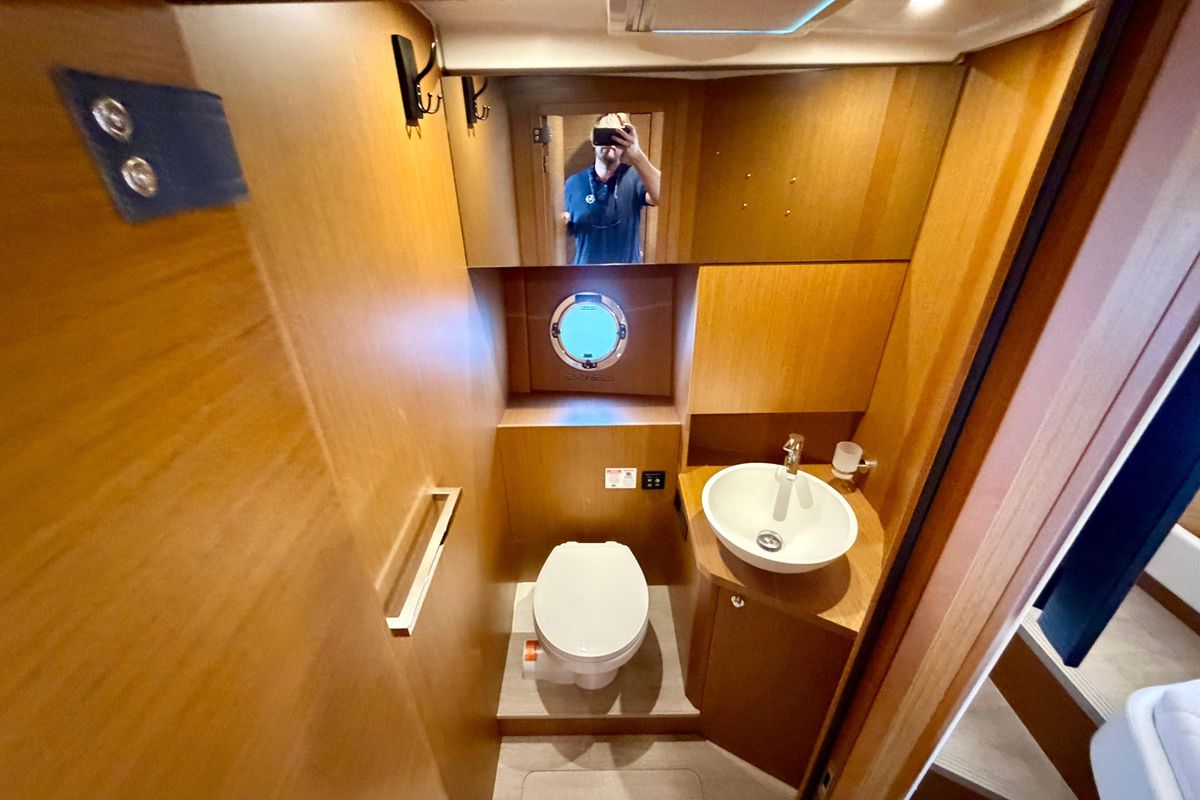 2025 Beneteau Swift Trawler 41 Fly