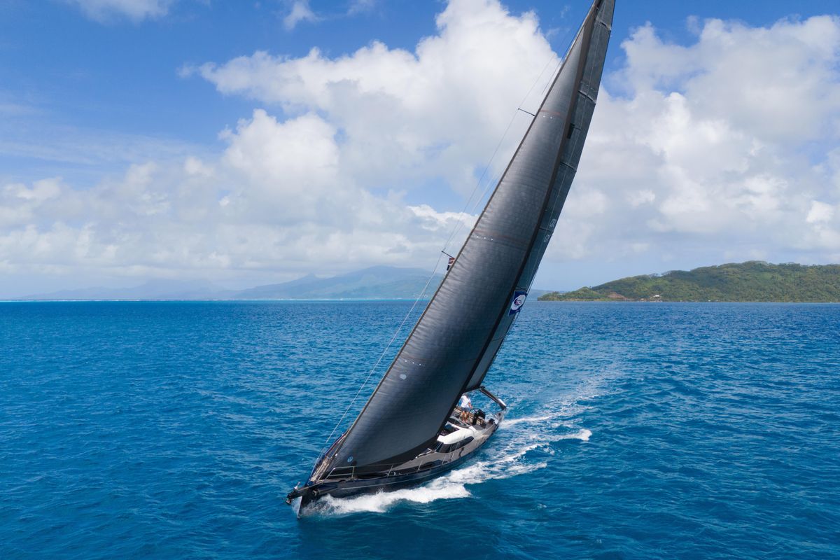 2009 Shipman 63
