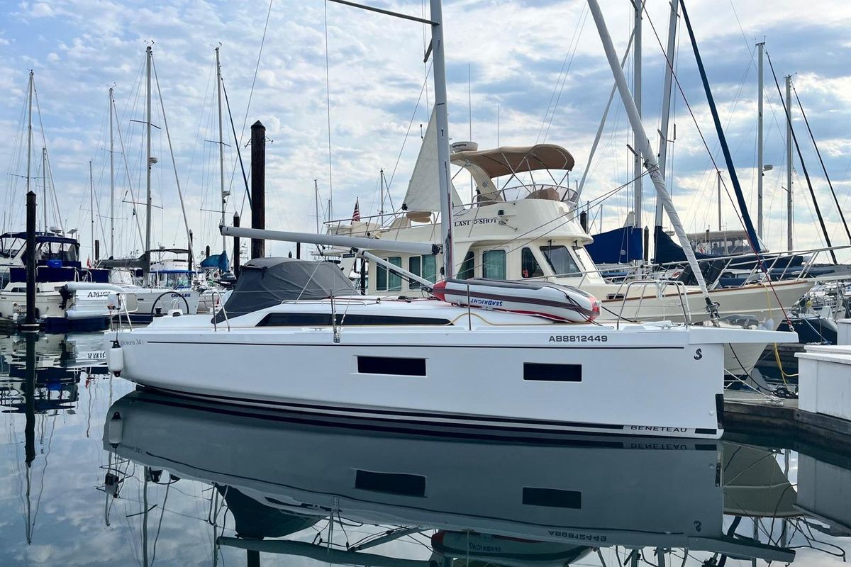 2023 Beneteau Oceanis 34.1