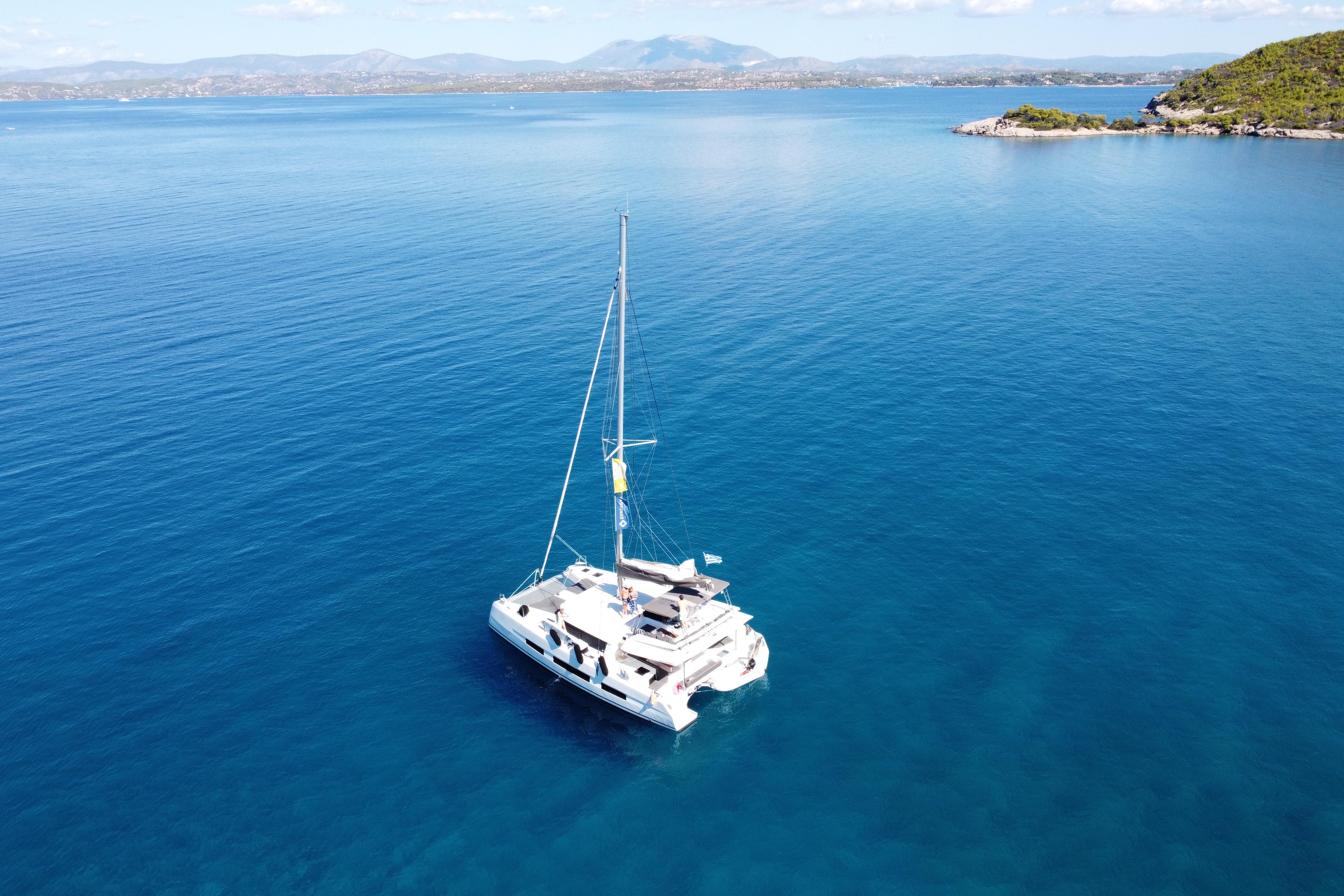 2020 Dufour Catamarans Dufour 48