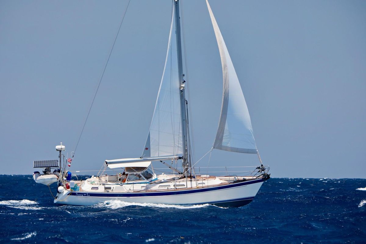 2004 Hallberg-Rassy 43