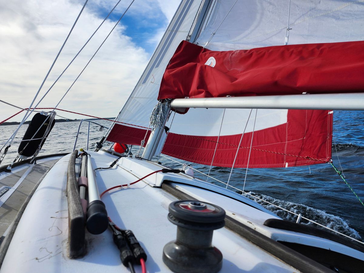 1983 Cape Dory 26