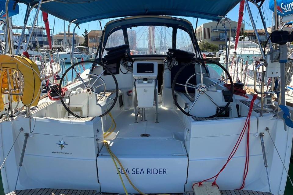 2020 Lagoon 42