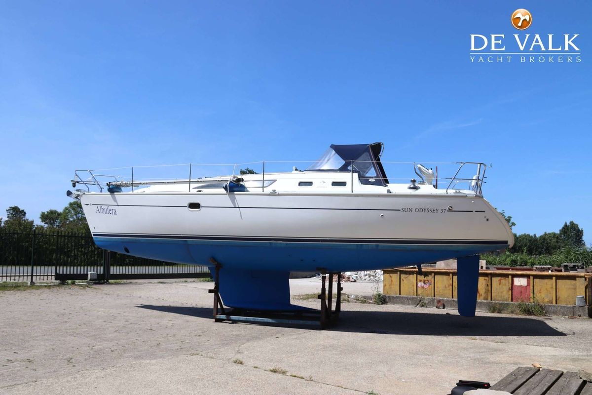 2003 Jeanneau Sun Odyssey 37