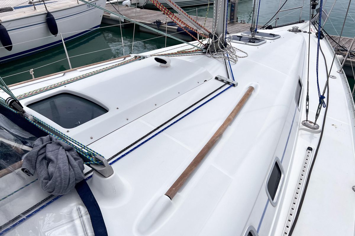 2002 Beneteau Oceanis Clipper 361