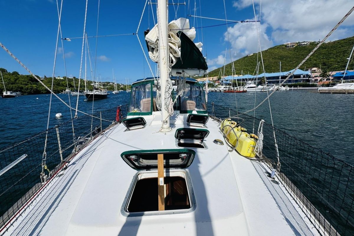 1982 Irwin 41 CC Ketch