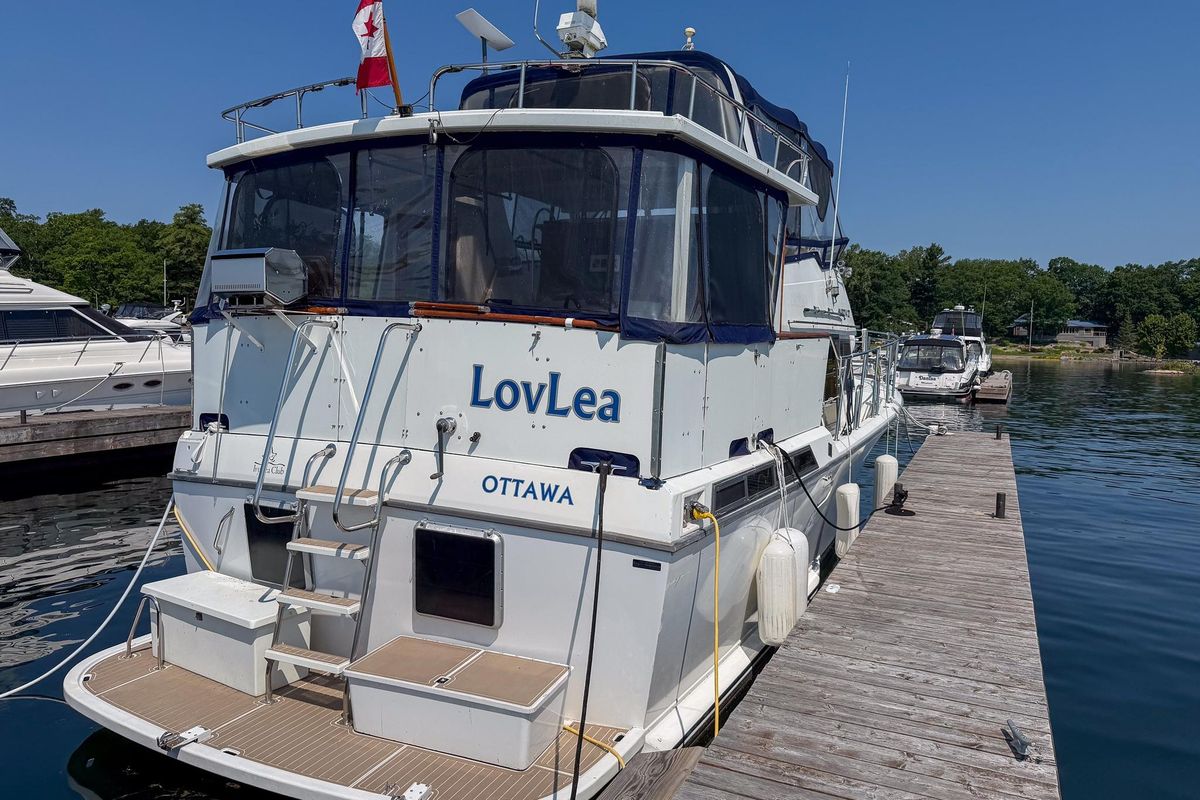 1987 Symbol 41 Sun Deck