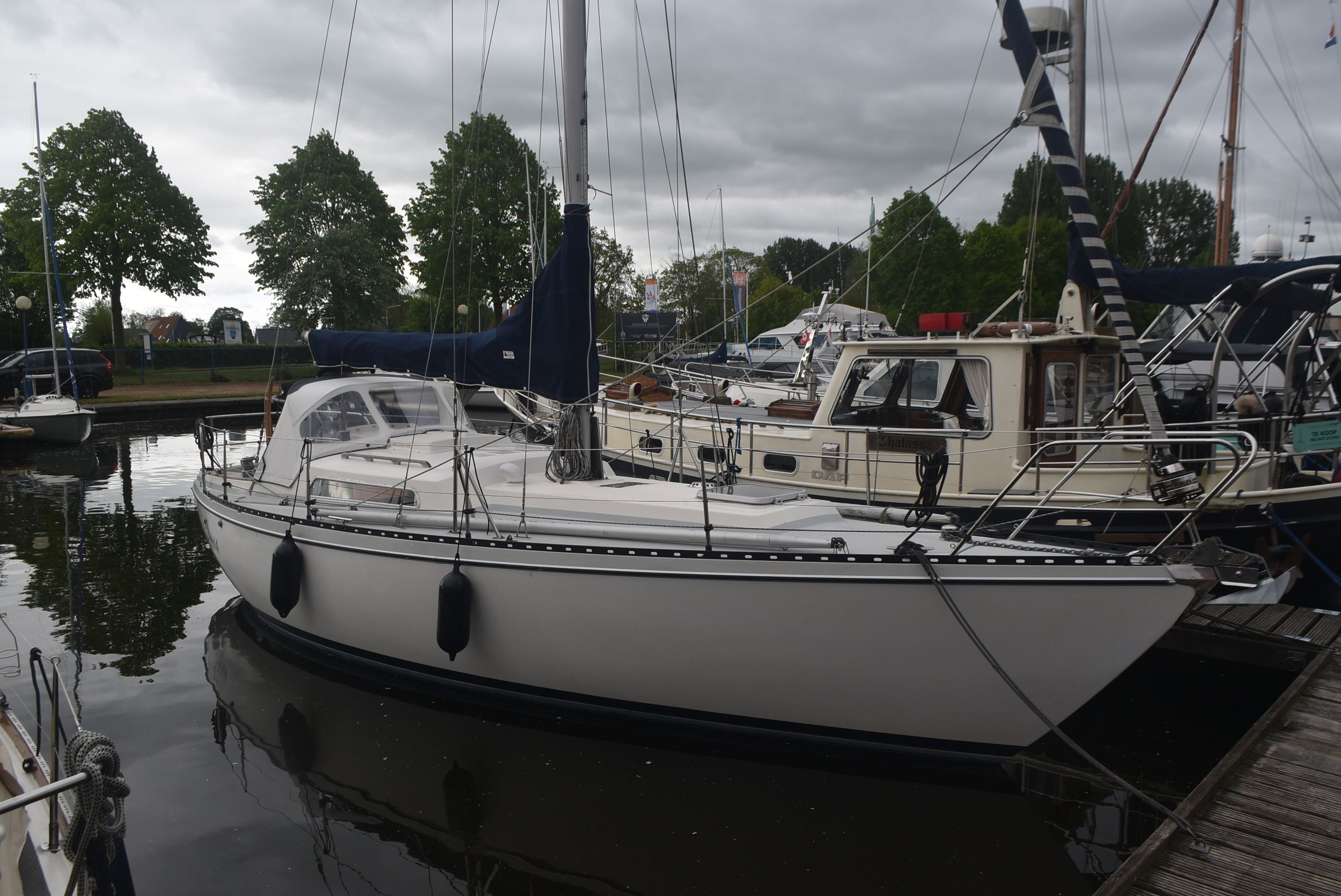 1979 Victoire 933 for sale in Verkoophaven Goliath Sneek, Netherlands
