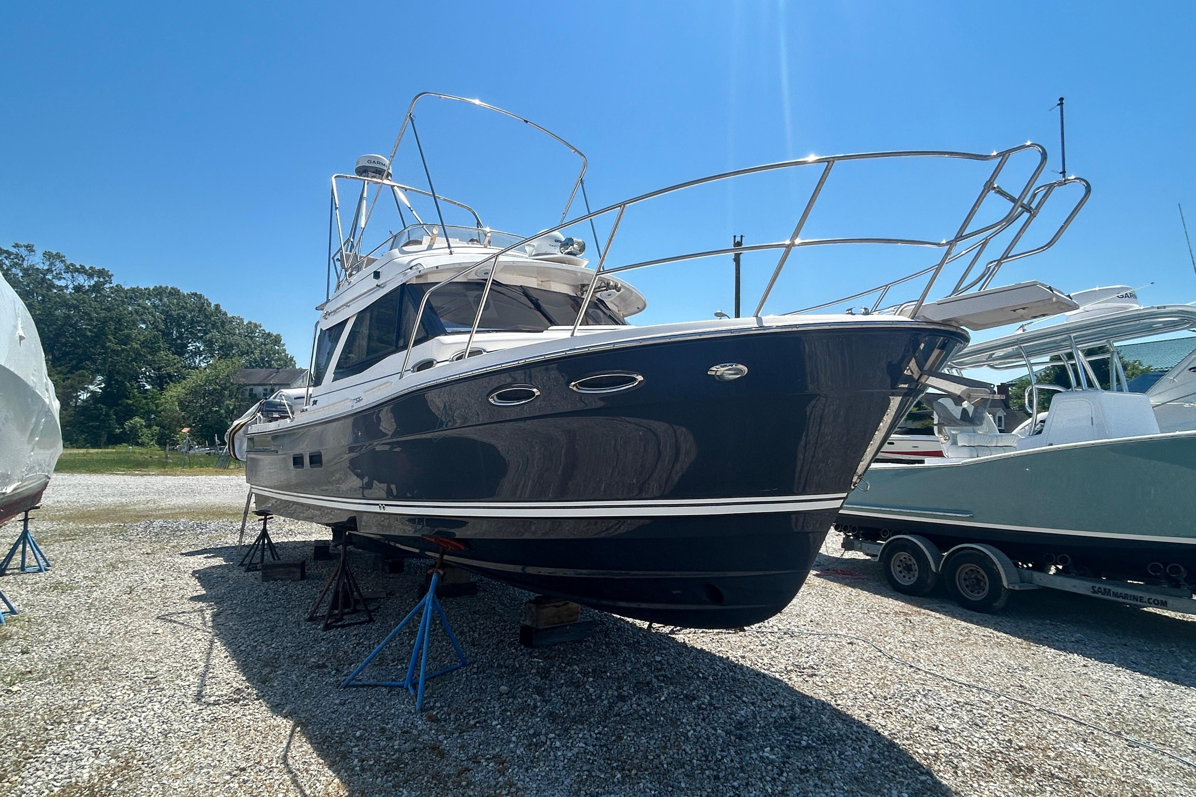 2022 Cutwater C-30 CB for sale in Shady Side, Maryland