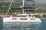 2019 Lagoon 50