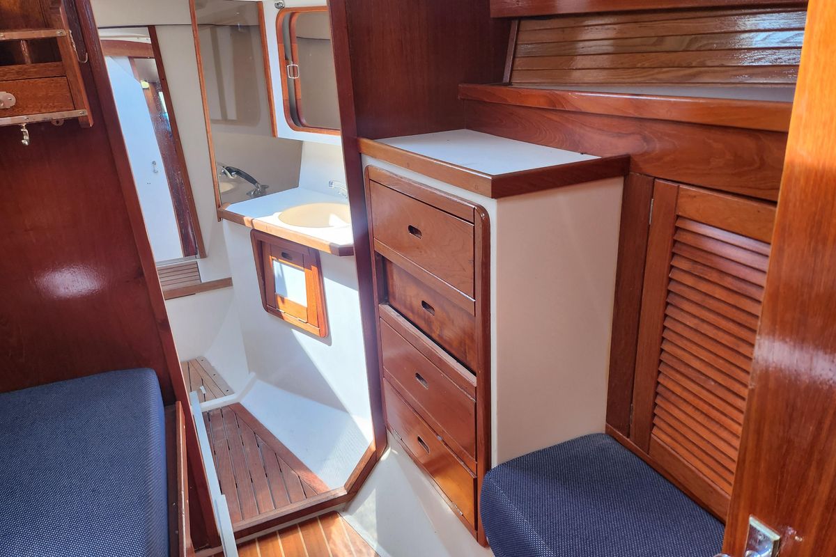 1990 Catalina 42