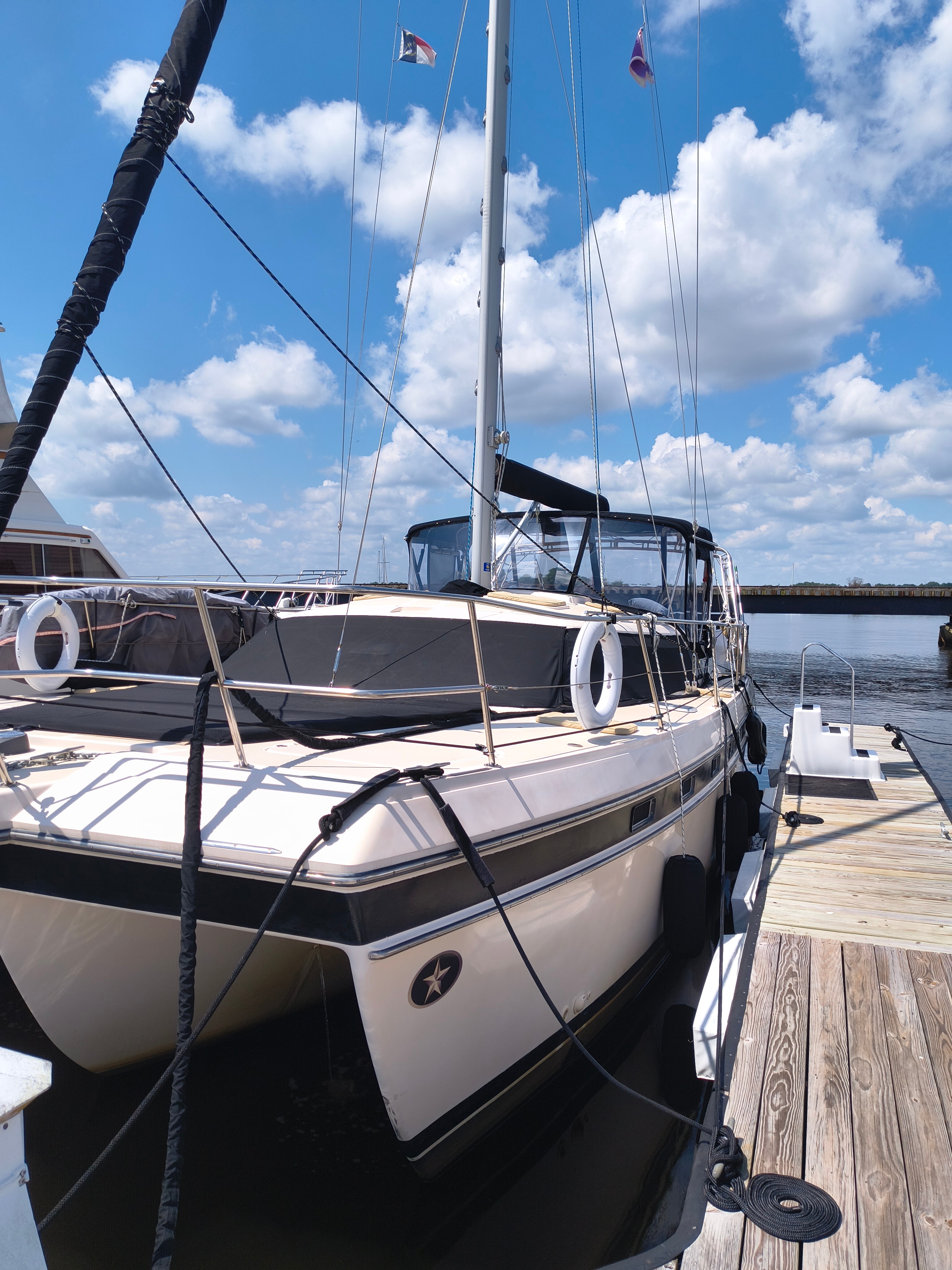 1995 Island Packet 35 Cat