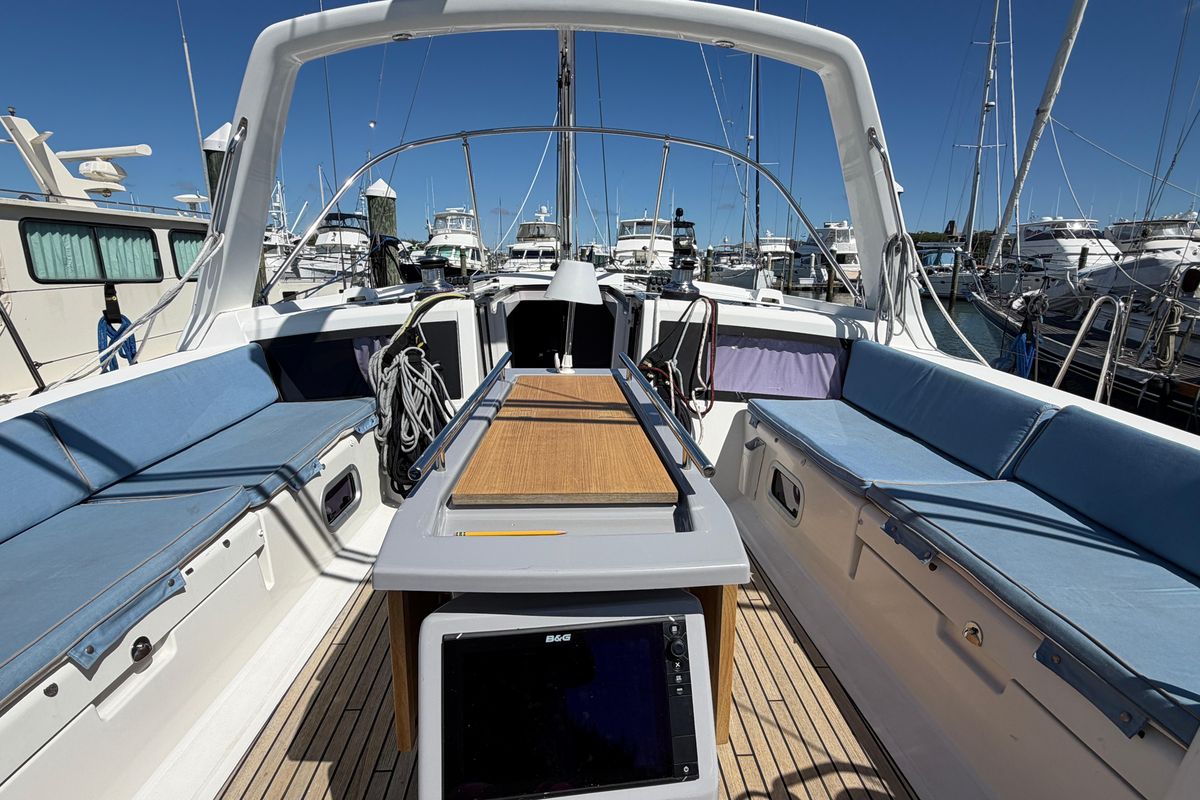 2016 Beneteau Oceanis 48