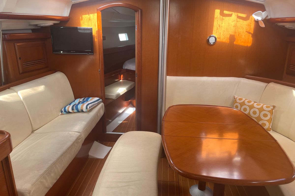 2007 Beneteau 423