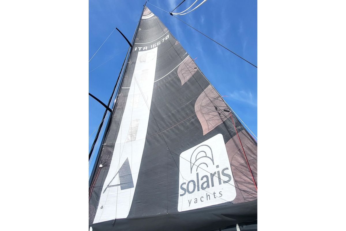 2011 Solaris 44