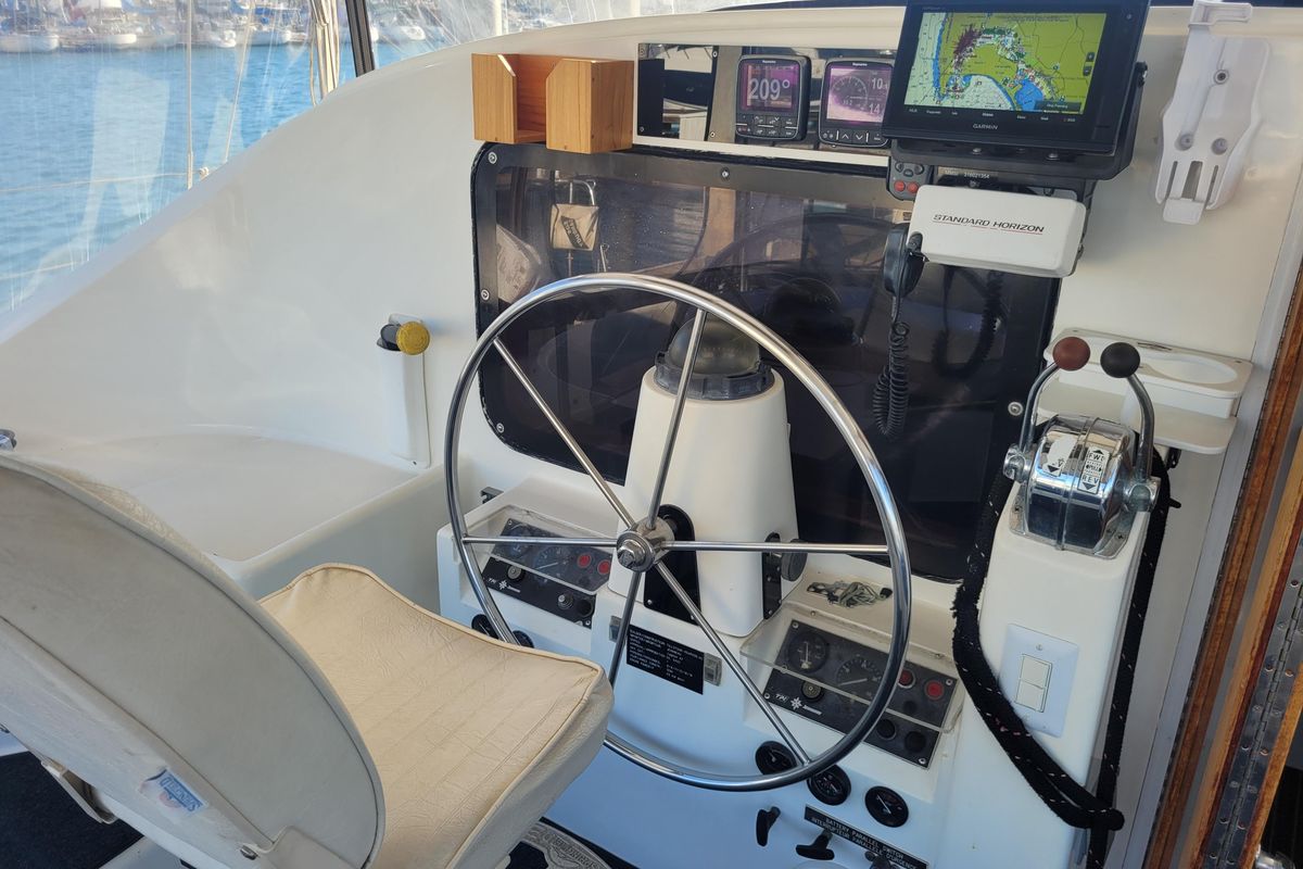 1995 Lagoon TPI en venta en San Diego, California 42 pies