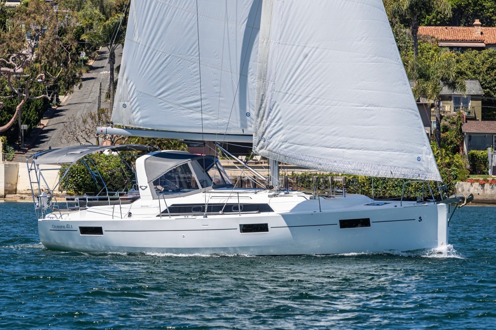 2017 Beneteau Oceanis 41.1
