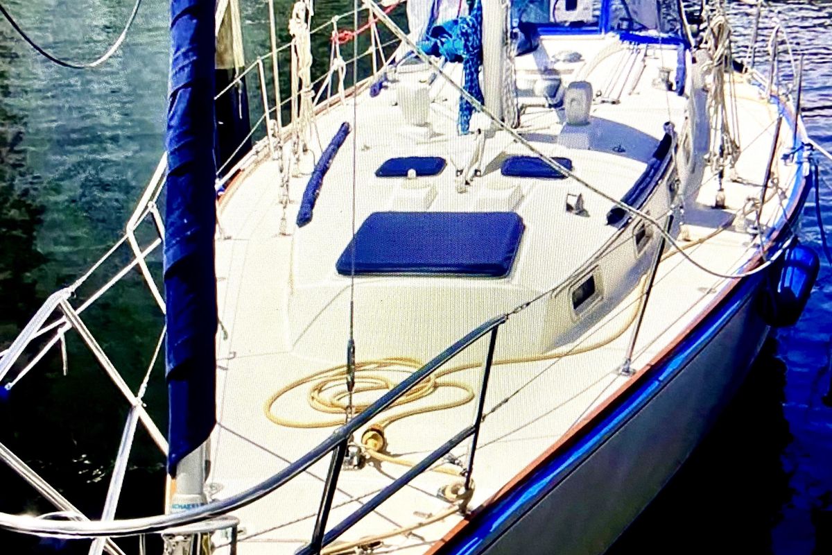 1986 Sabre 38