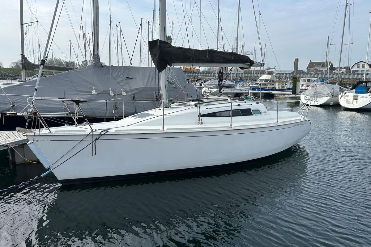 1993 Jeanneau Sun Way 29