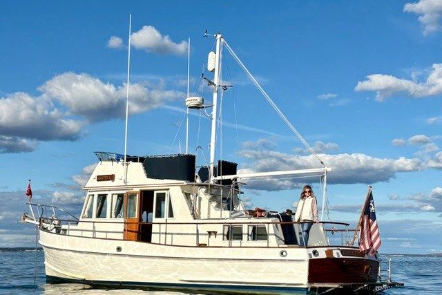 1990 Grand Banks 36 Classic
