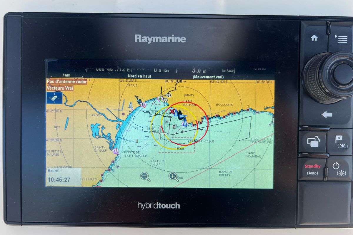 2010 Hunter E36 for sale in Saint-Raphaël, Var, France 35 ft