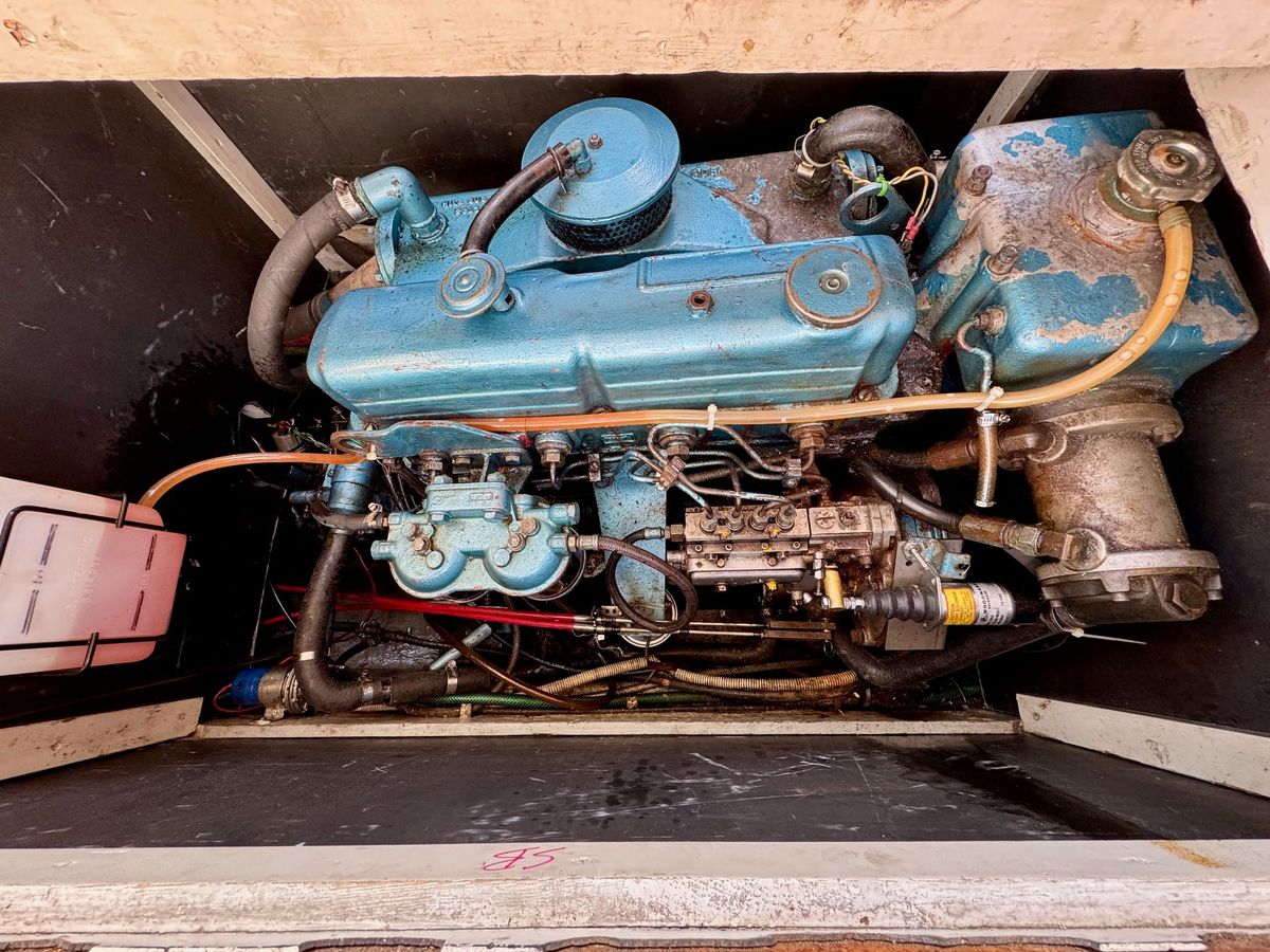 1976 Nauticat 33 Ketch for sale in Verkoophaven, Belgium 37 ft