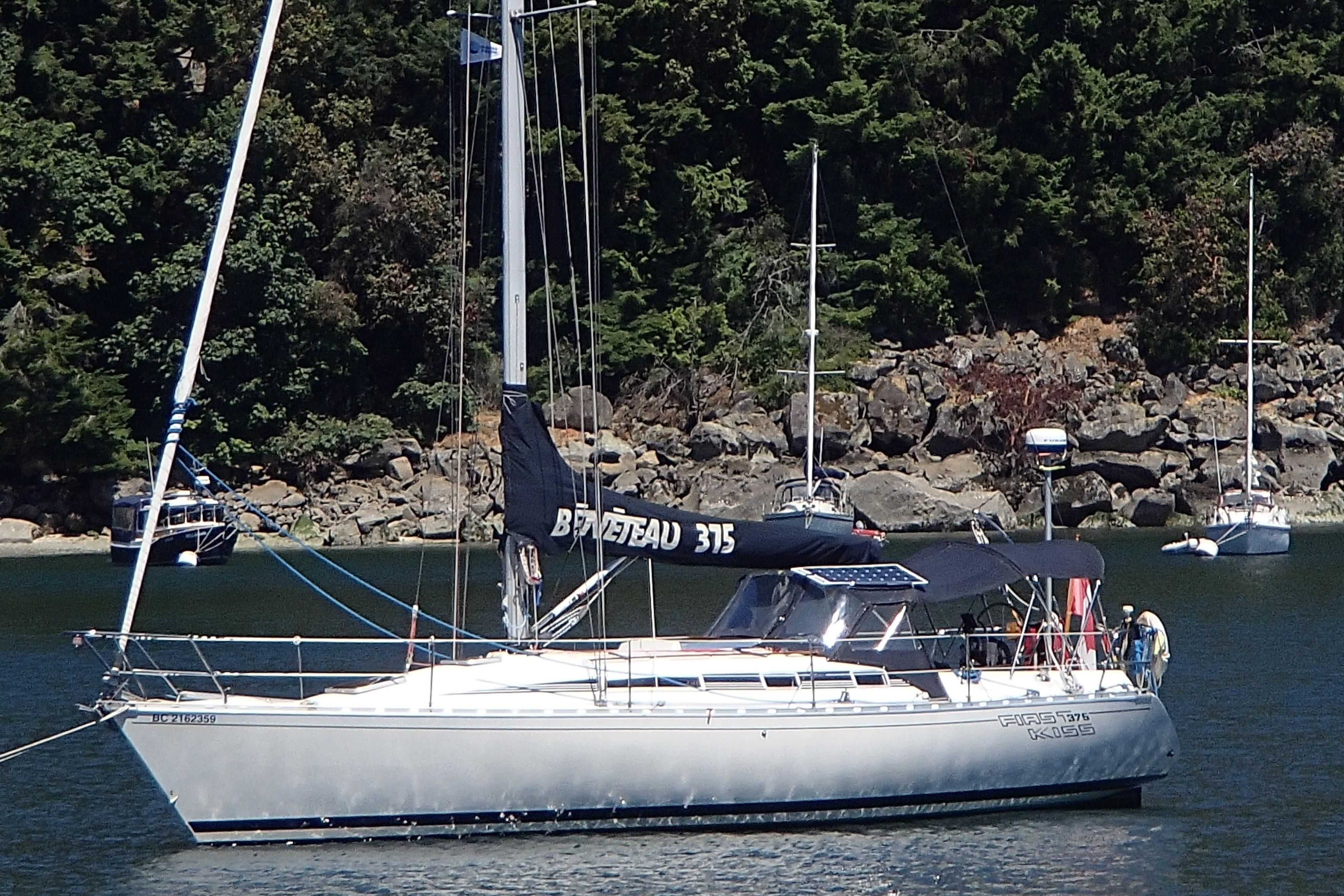 1985 Beneteau First 375 for sale in Oak Bay, British Columbia, Canada