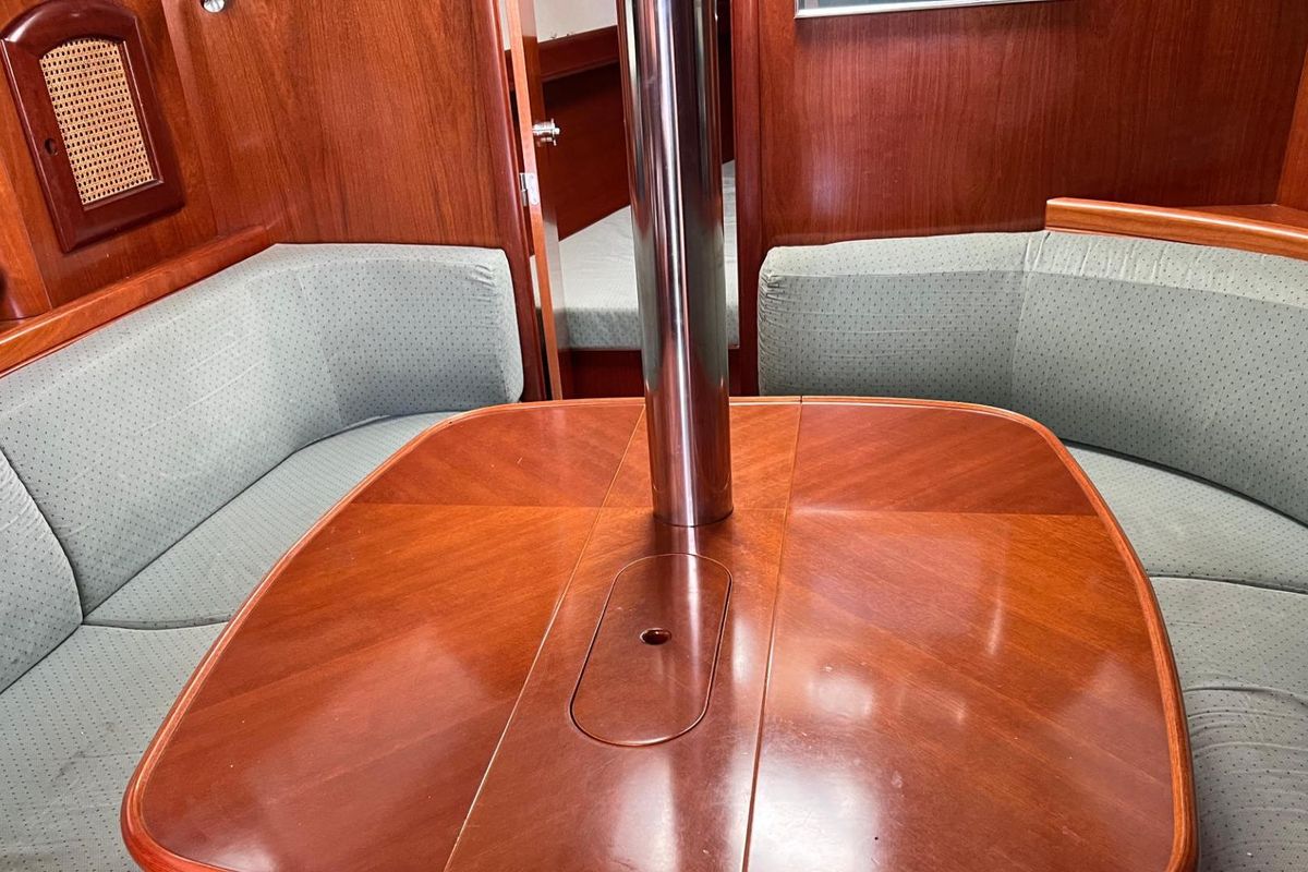 1999 Beneteau Oceanis Clipper 361