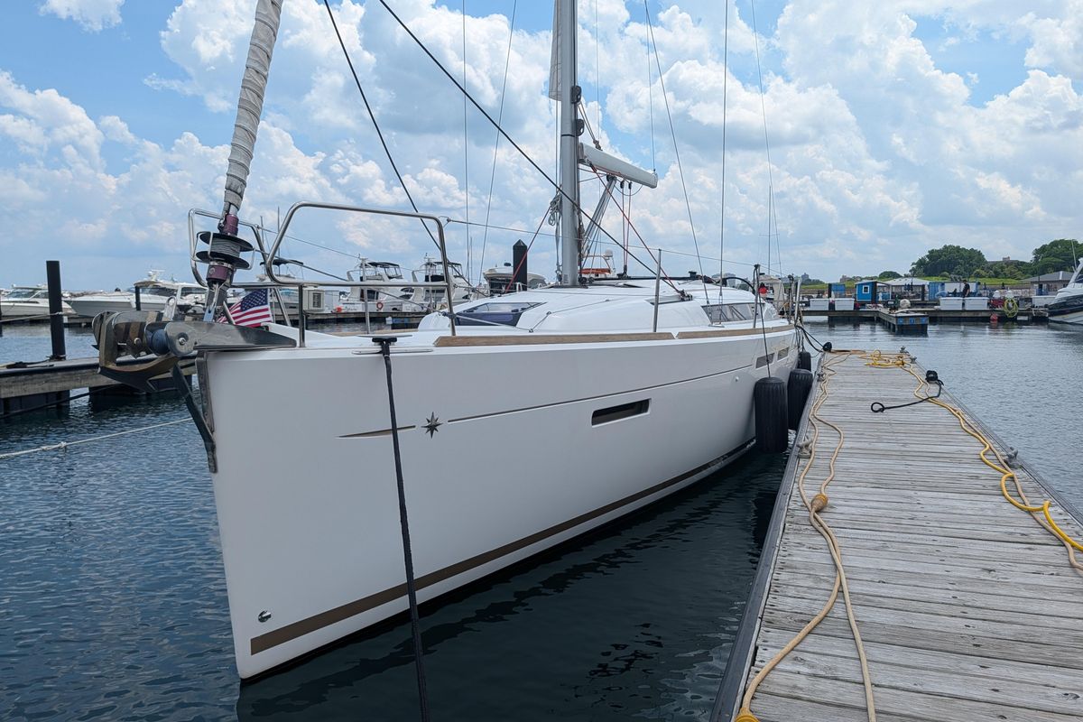 2015 Jeanneau Sun Odyssey 409