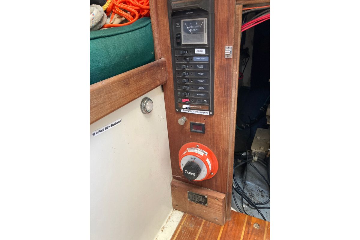 1981 Nonsuch Classic 30'