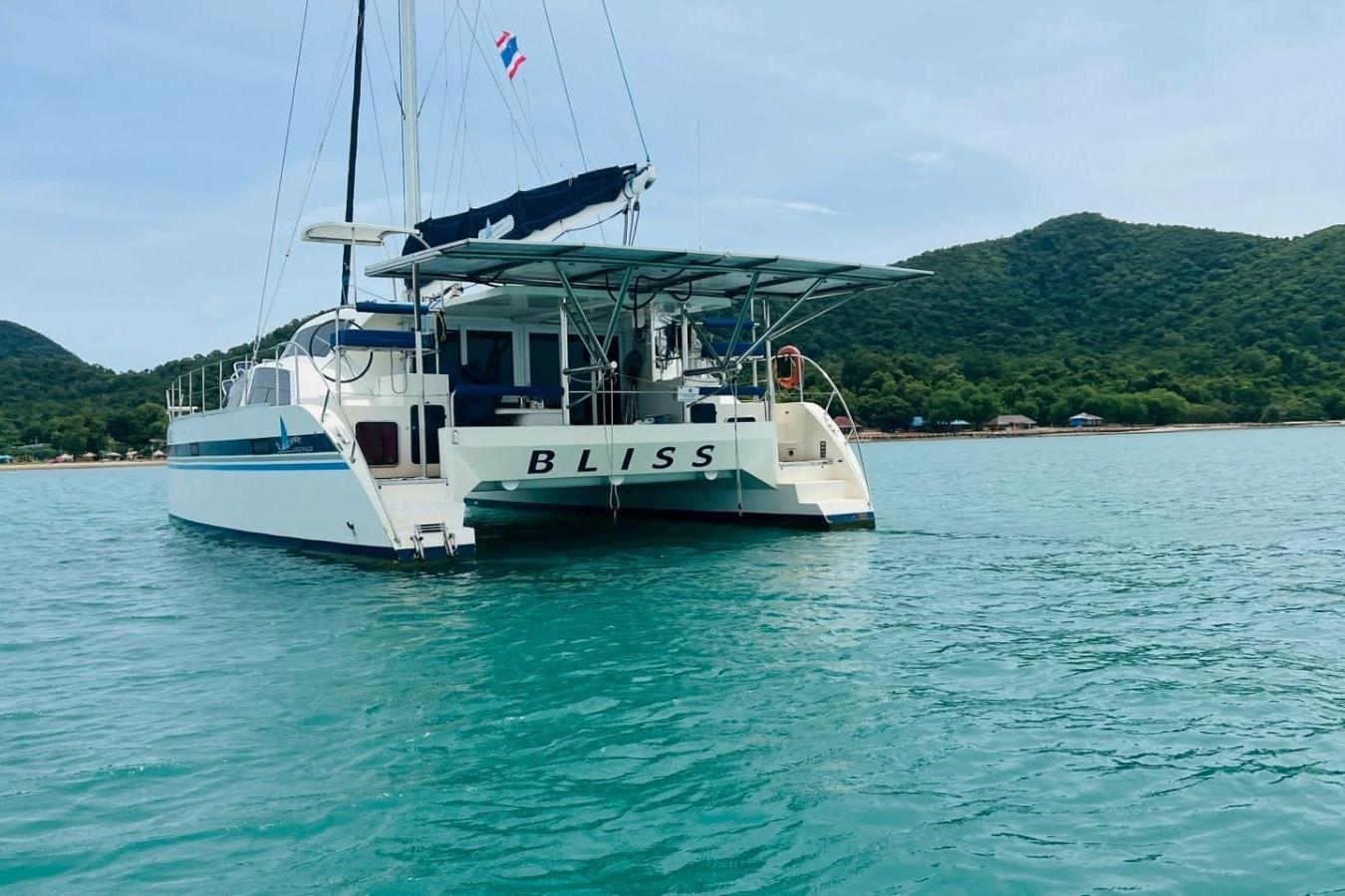 2015 Island Spirit 380