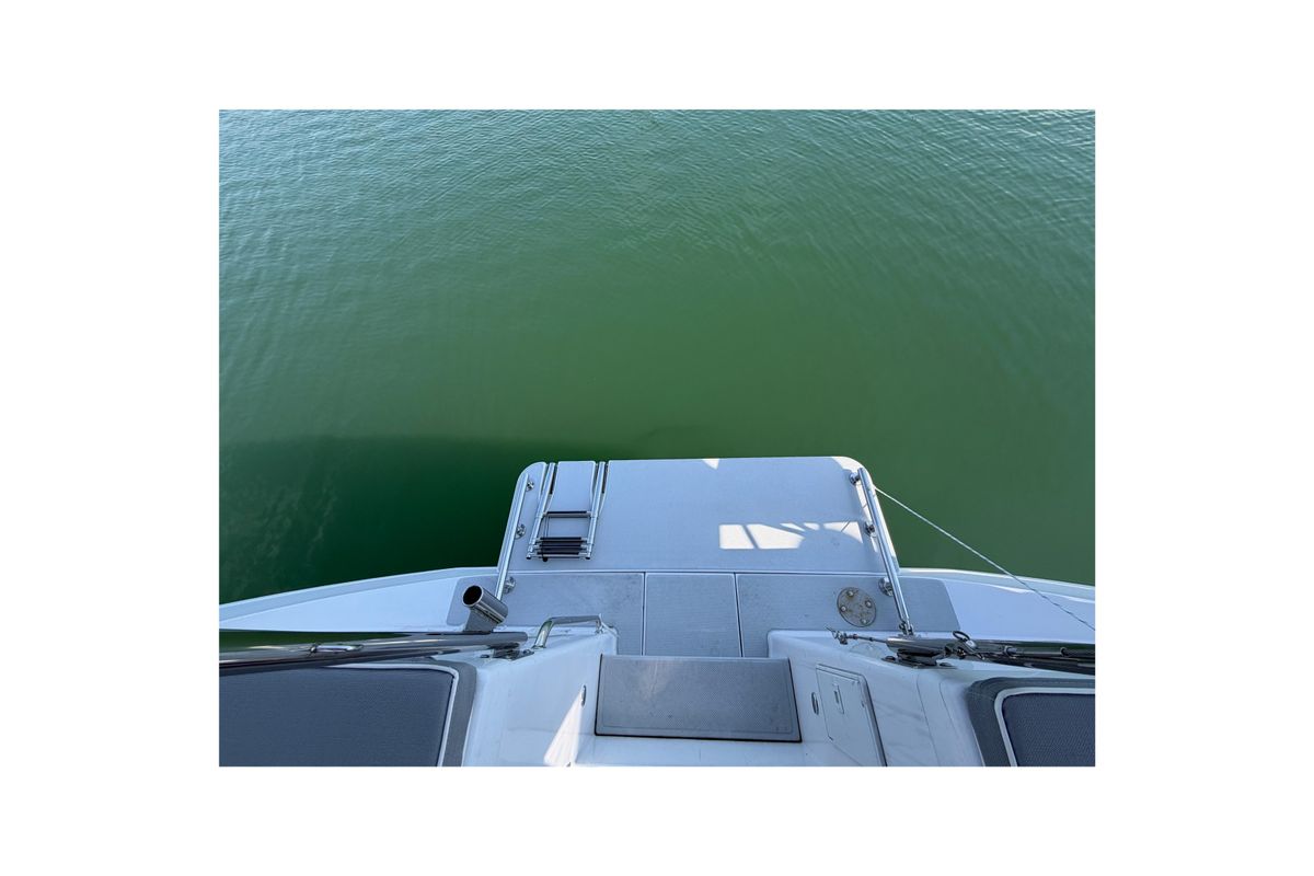 2023 Catalina 425