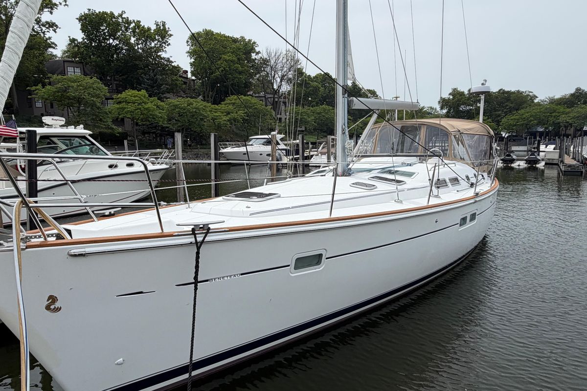 2007 Beneteau 423