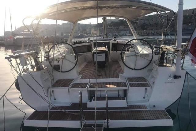 2012 Beneteau Oceanis 48